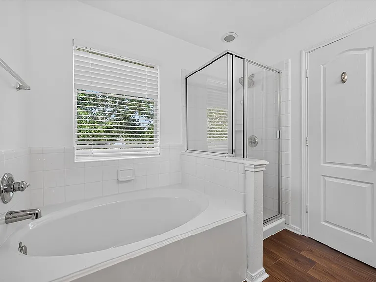 8126 Montague Manor Ln — Photo 28