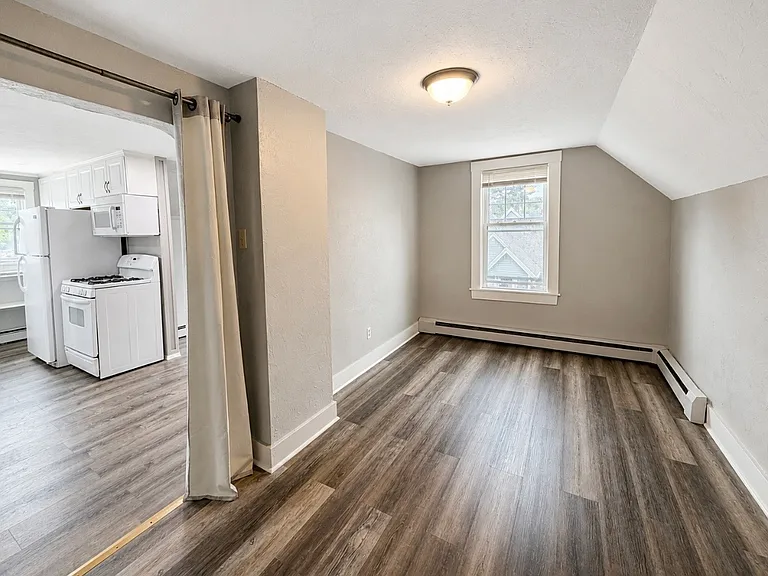 55 Norwood St — Photo 4