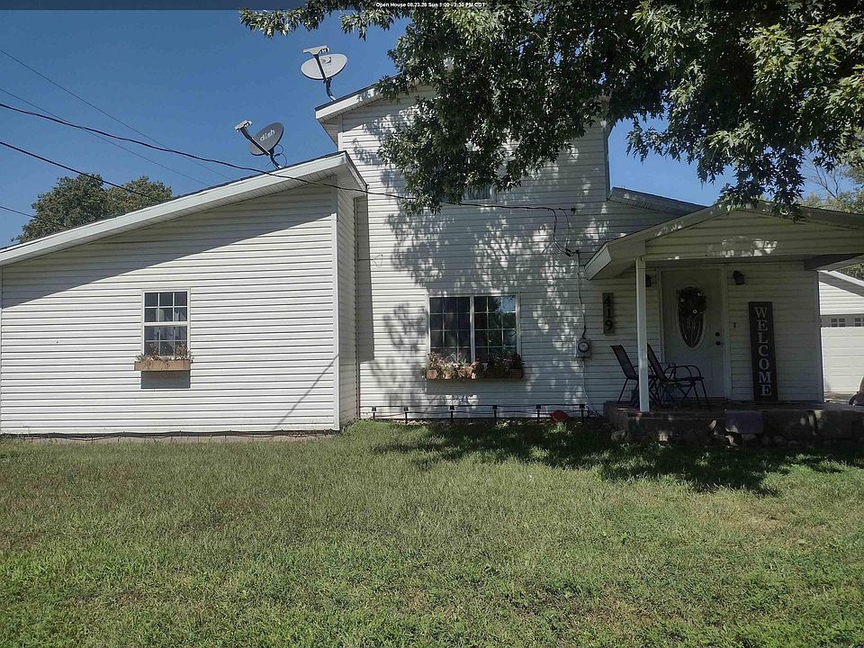1st image of 419 9th St