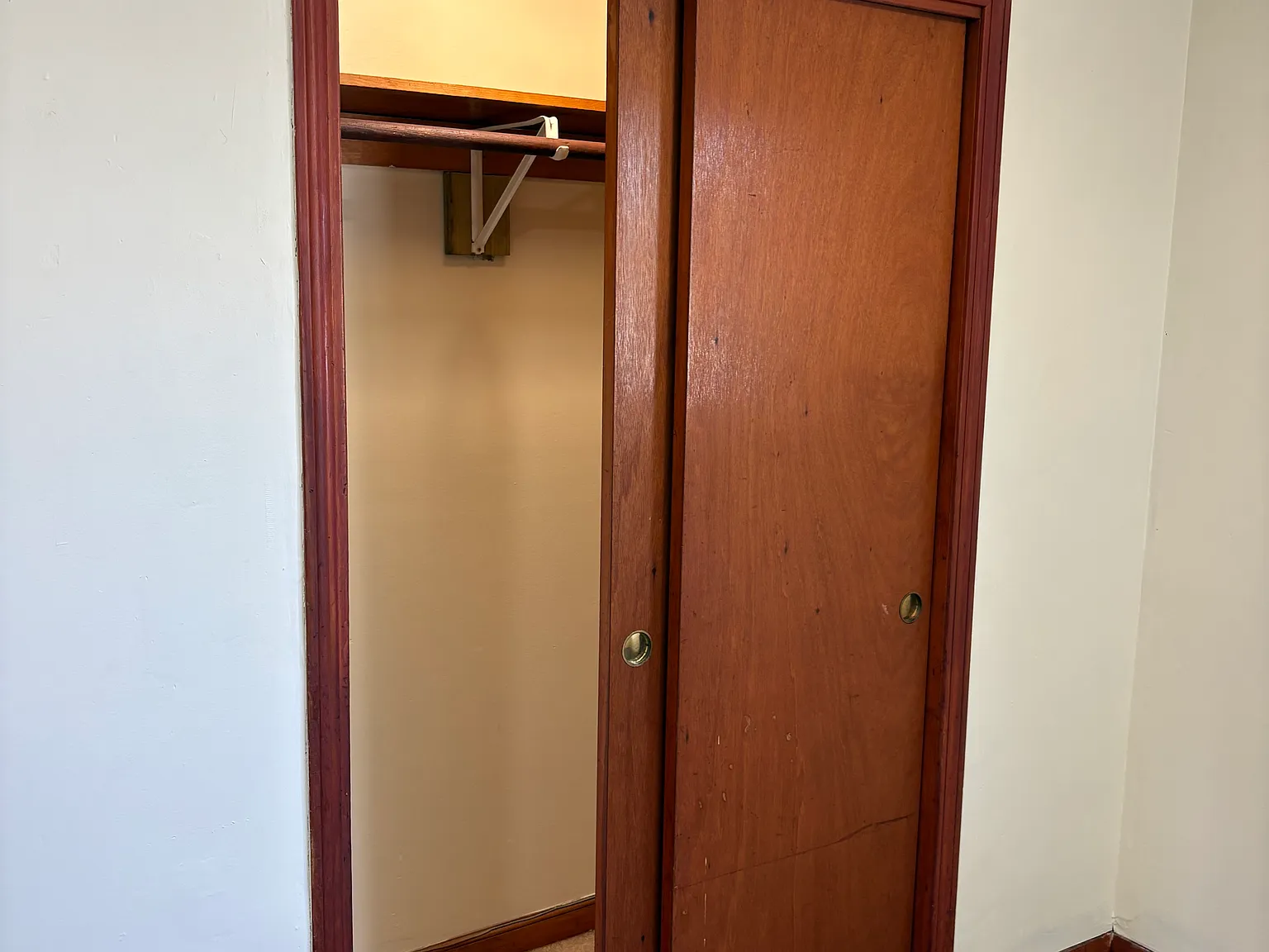 2 bed, 880 sqft, $2,050 — Photo 4