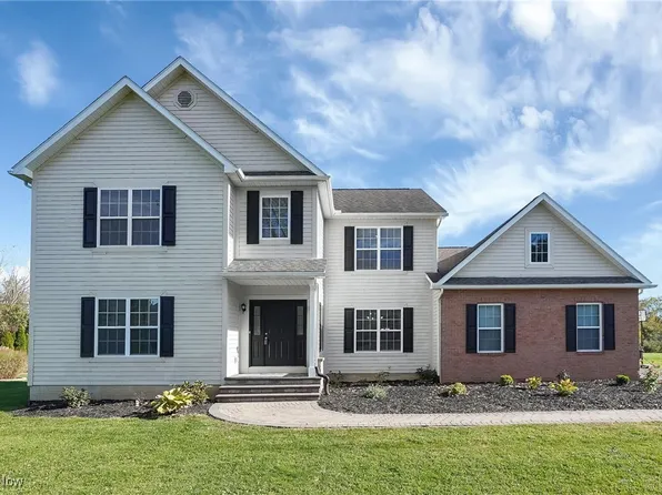 105 Zellers Ln SW, Etna, OH 43062
