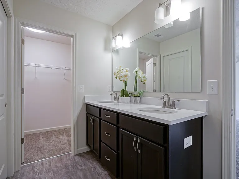 6319 Shale Crescent Dr — Photo 35