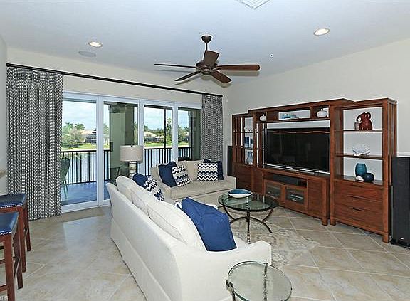 4th image of 8073 Players Cove Dr Unit 201