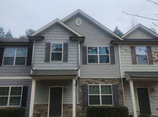 6183 Neuse Wood Dr, Raleigh, NC 27616