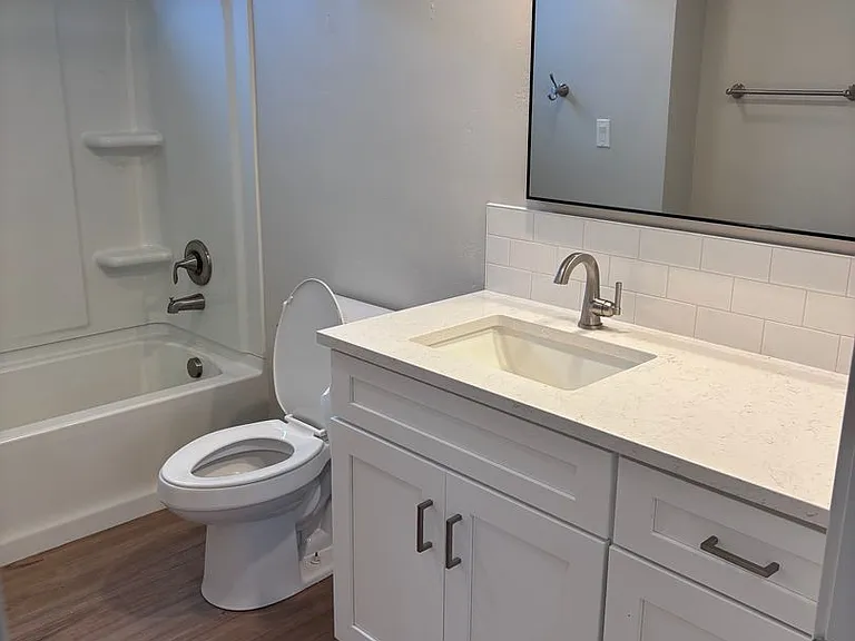 2435 W Cherry Ln — Photo 25