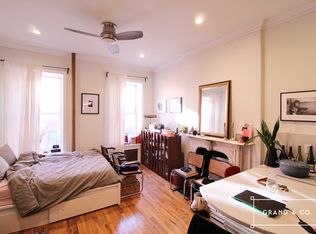 412 W 22nd St APT 3F, New York, NY 10011