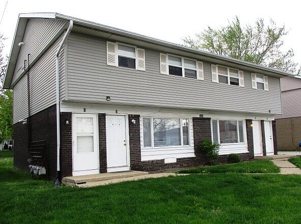 1st image of 1221 Orchard Rd #3