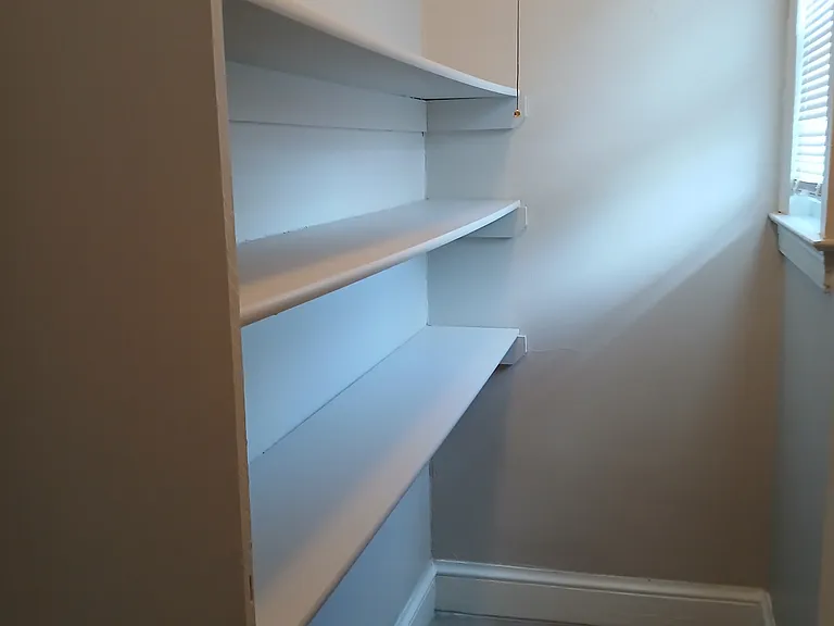 327 Washington St #C2 — Photo 5