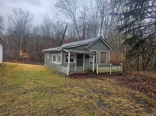 3295 State Route 52, Pine Bush, NY 12566
