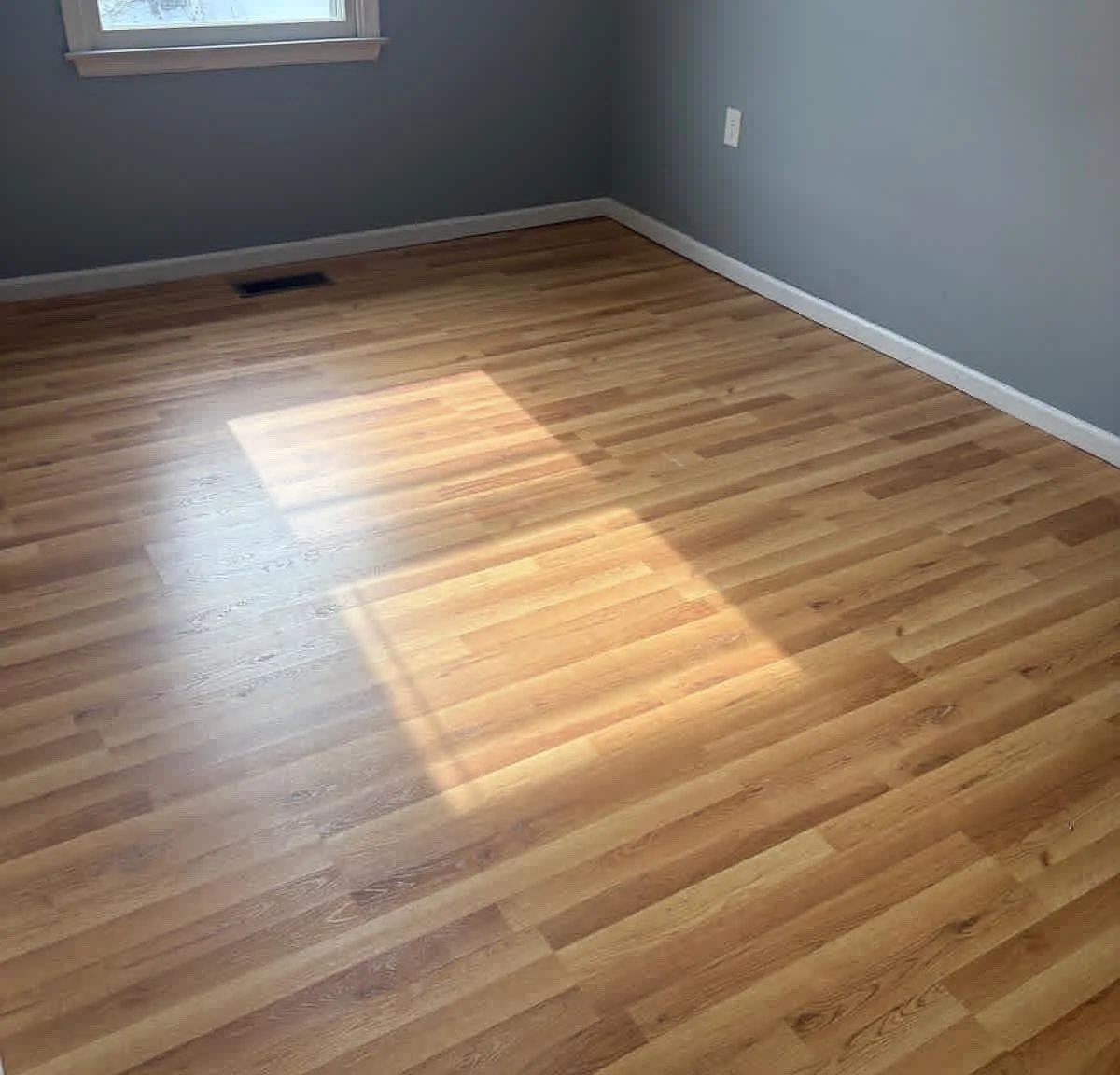 3 bed, 1.5 bath, 1440 sqft, $2,400 — Photo 4