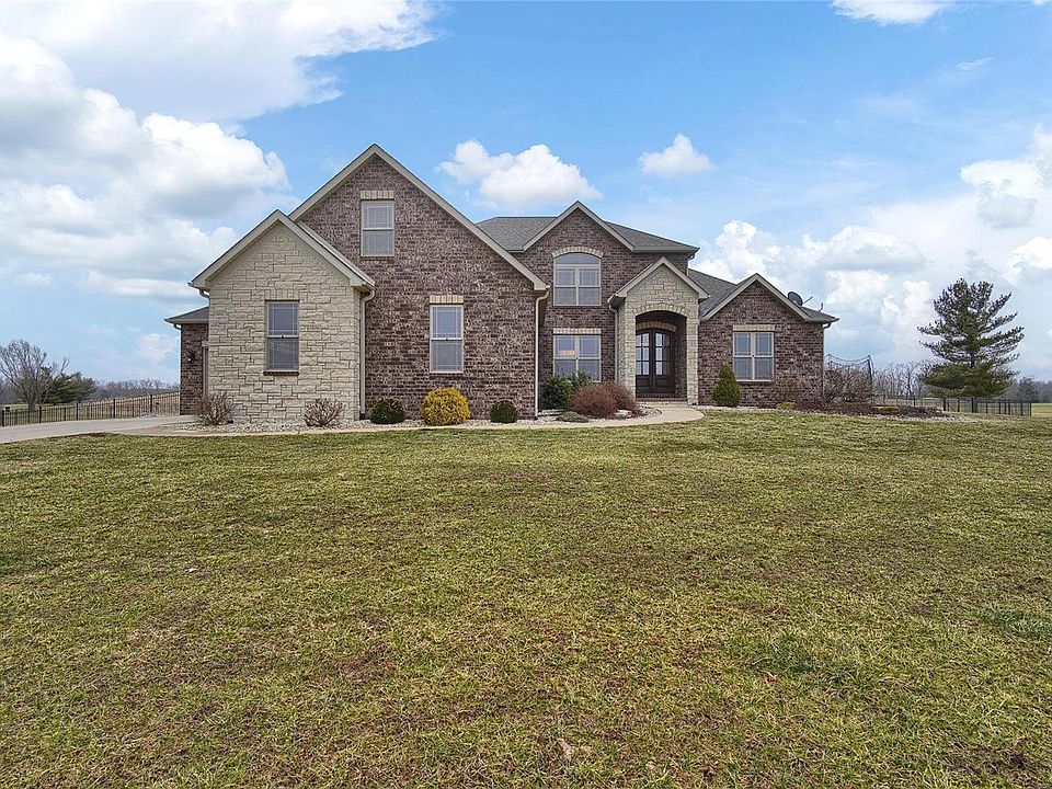 1st image of 9039 N Nine Dr