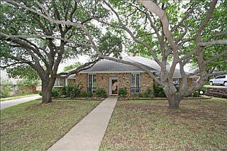2nd image of 2948 Trail Lake Dr