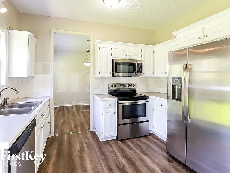 21240 W 119th Ter — Photo 9