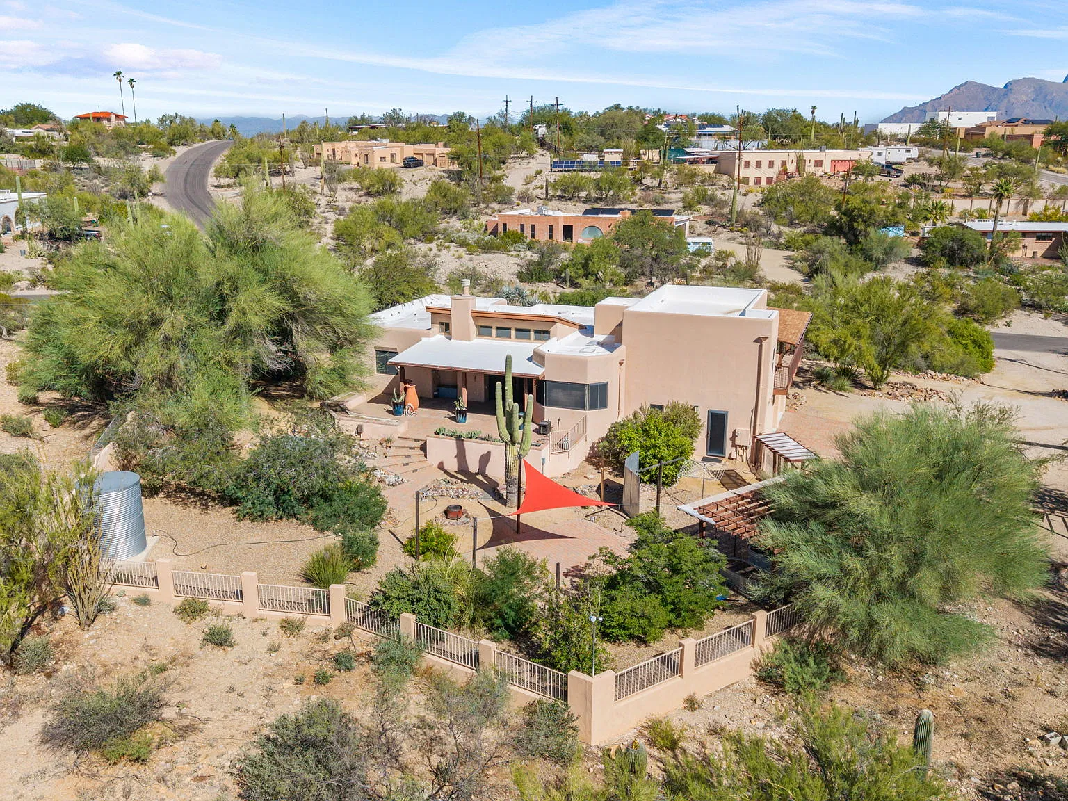 3 bed, 1999 sqft, $2,695 — Photo 4
