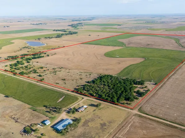 1 Co Rd, Larned, KS 67550