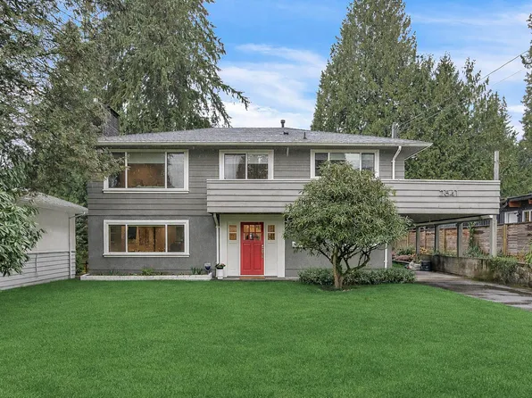 2841 Masefield Rd, North Vancouver, BC V7K 2A1