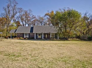 105 Ruth Ln, Rogers, AR 72756
