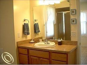 5th image of 5116 Middle Channel Dr