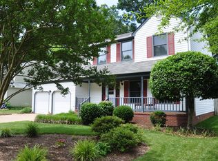 138 Gardenville Dr, Yorktown, VA 23693