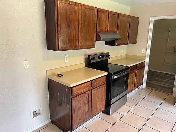 5th image of 14442 Biltmore Gln