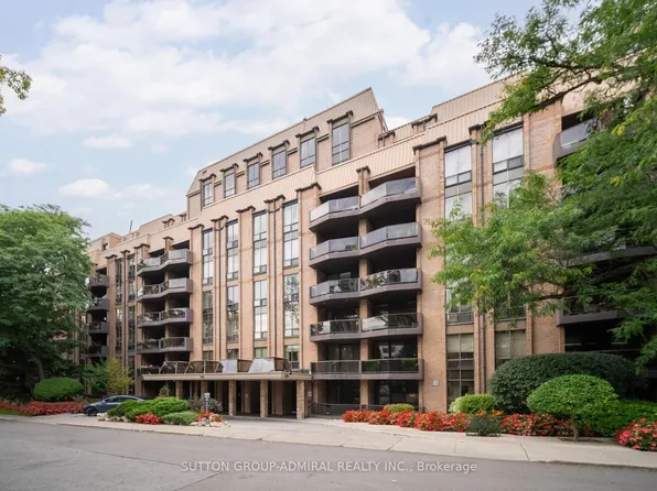 350 Lonsdale Rd #206, Toronto, ON M5P 1R6