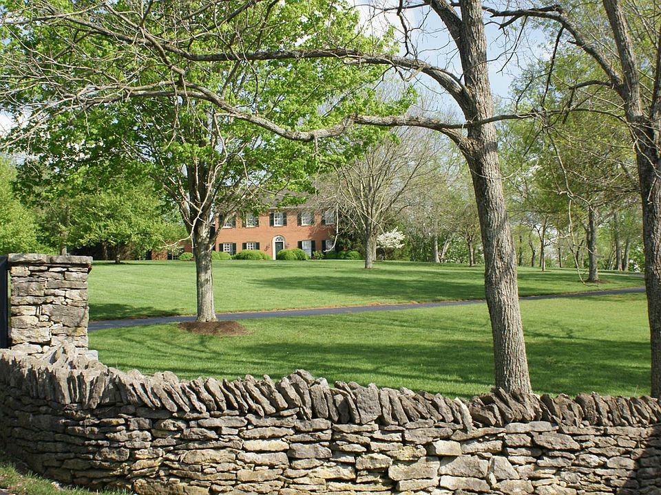 1st image of 4630 Huffman Mill Pike