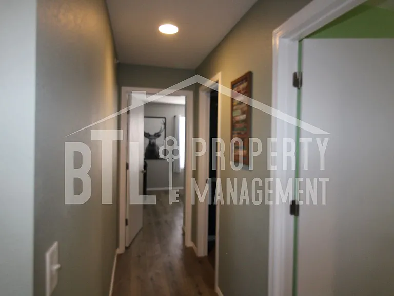 2905 Vineyards Pkwy #5 — Photo 17