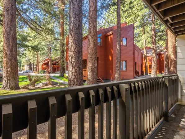 2289 Sierra Nevada Rd #C4, Mammoth Lakes, CA 93546