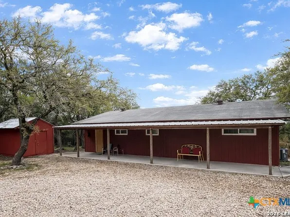 1221 Hallmark, Canyon Lake, TX 78133