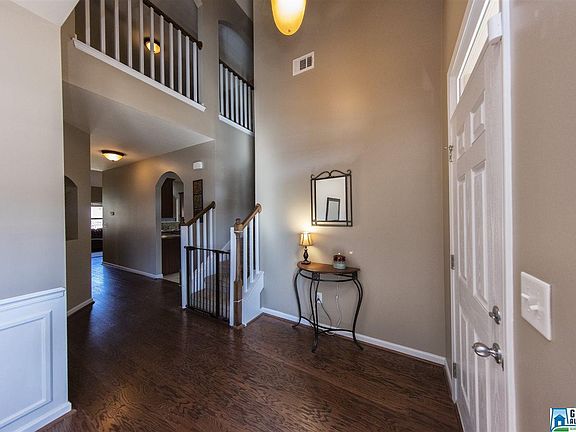 3rd image of 378 Glen Cross Way