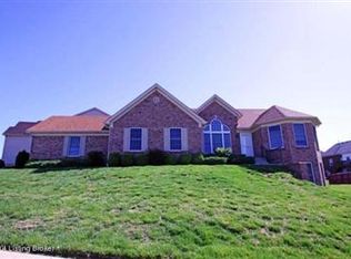 11711 Washington Green Rd, Louisville, KY 40229
