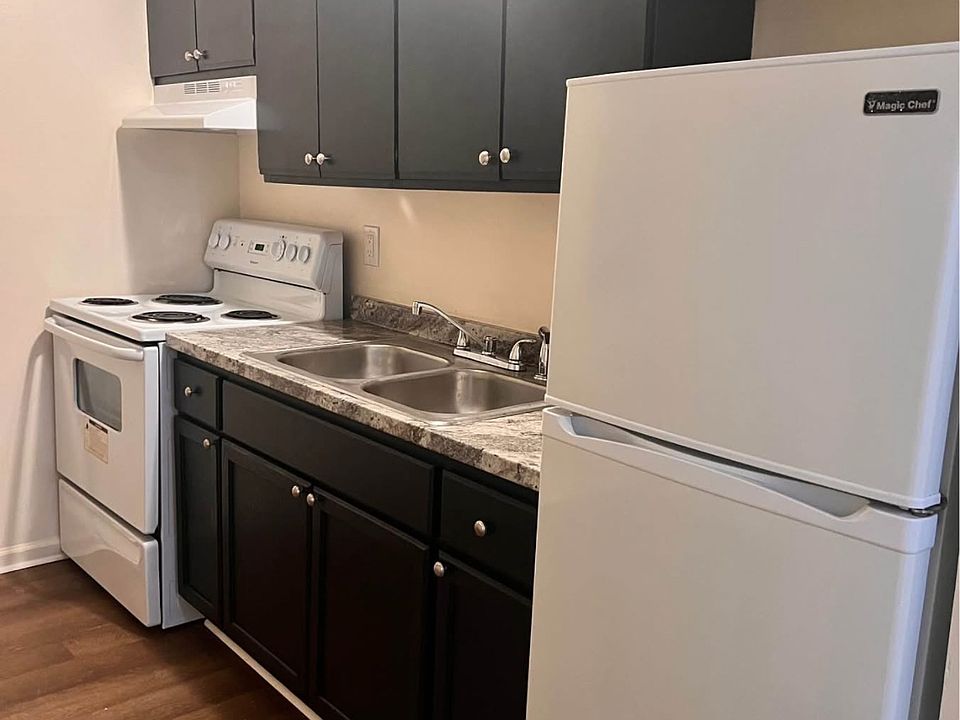 1st image of 331 Mercury St #B