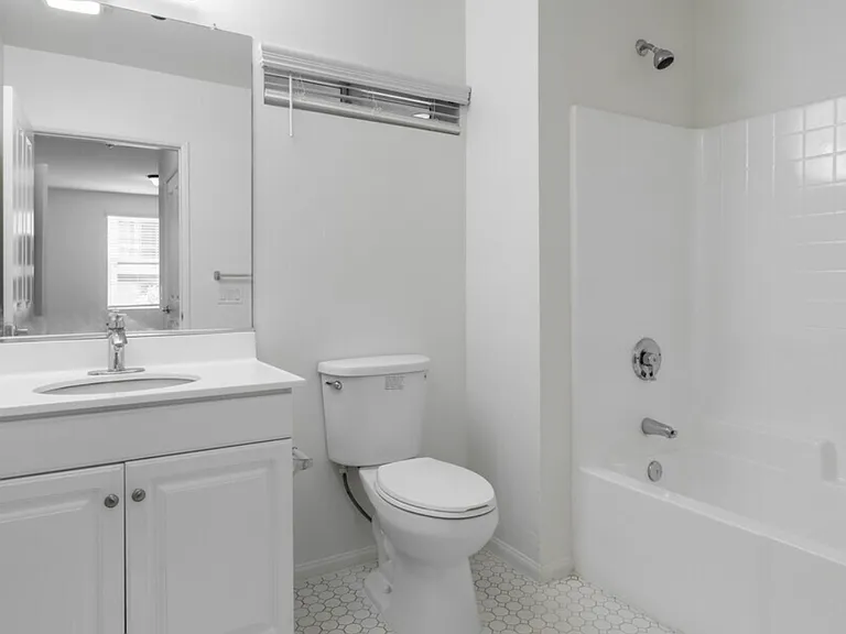 Harbor Grove Senior Apartments — Photo 6