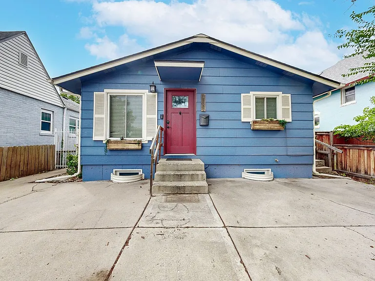 1381 Osceola St — Photo 1