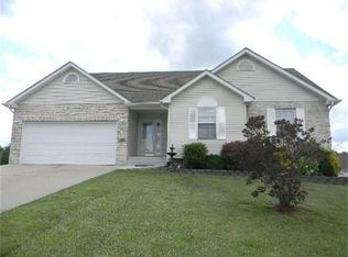 1049 Saint Andrews Dr, Union, MO 63084