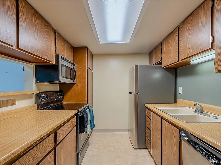 3414 S Eagle St #201 — Photo 10