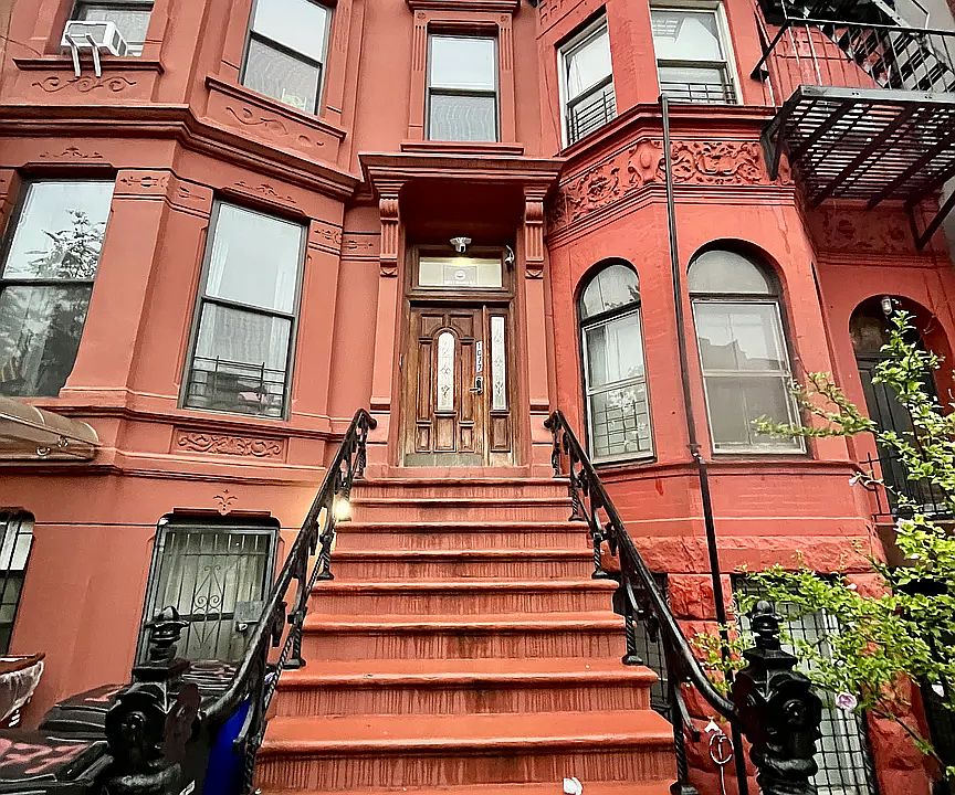 1st image of 1077 Dean St #2R