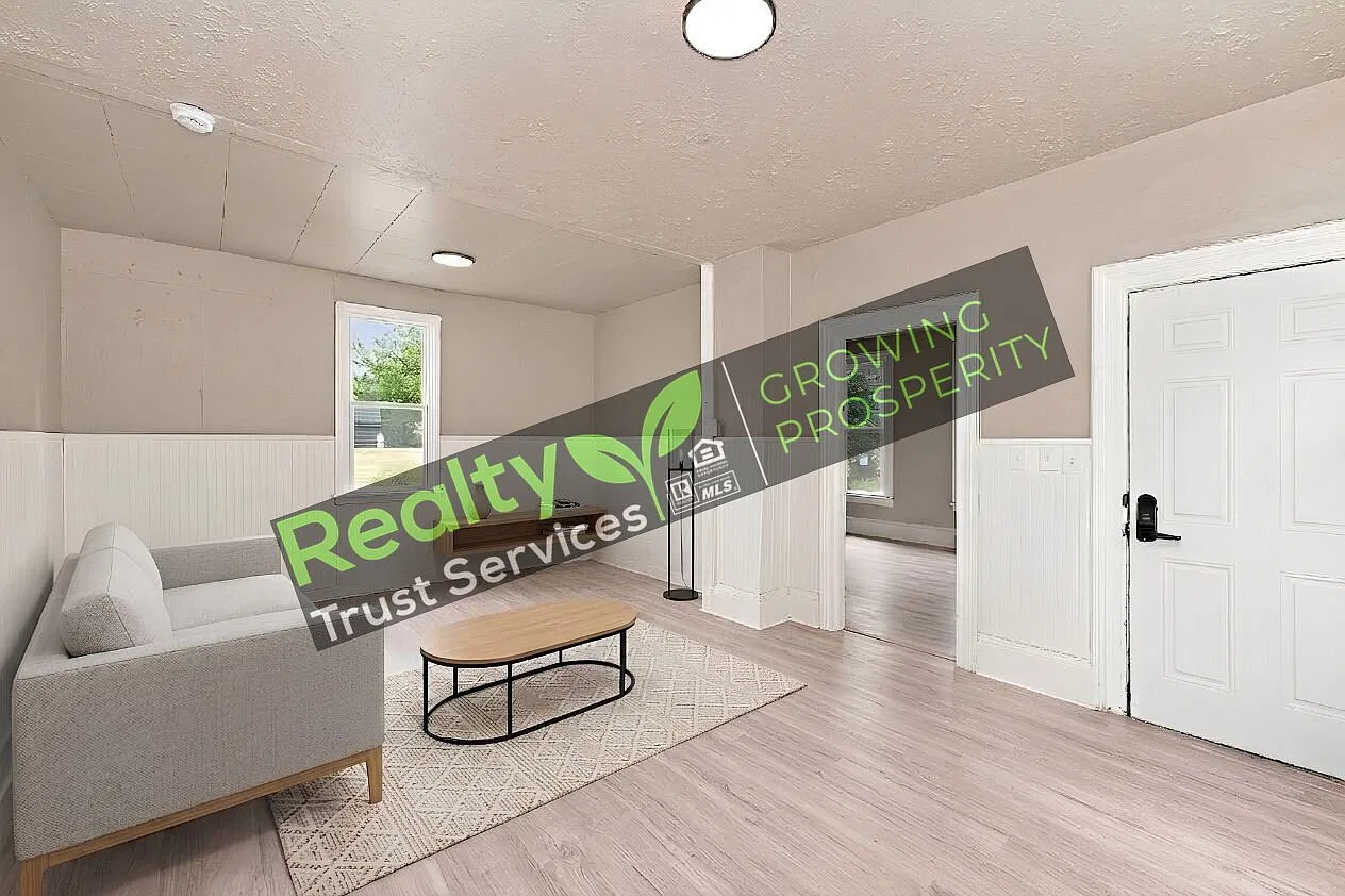 4212 Apple Ave. #1, Cleveland, OH 44113 — Photo 3