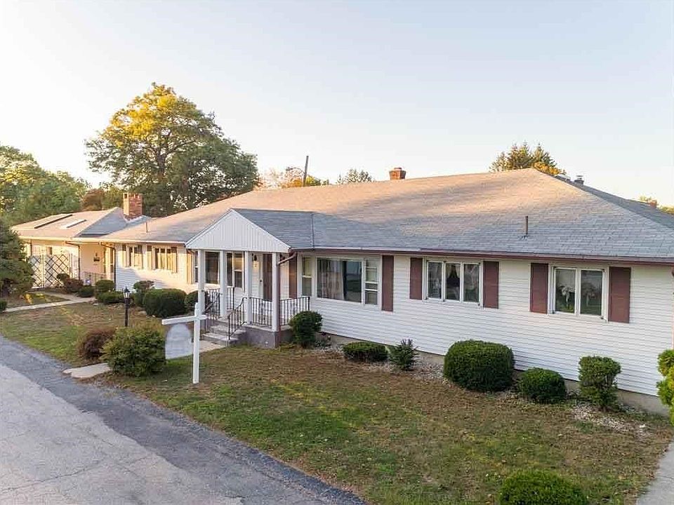 1st image of 1 Villa Dr