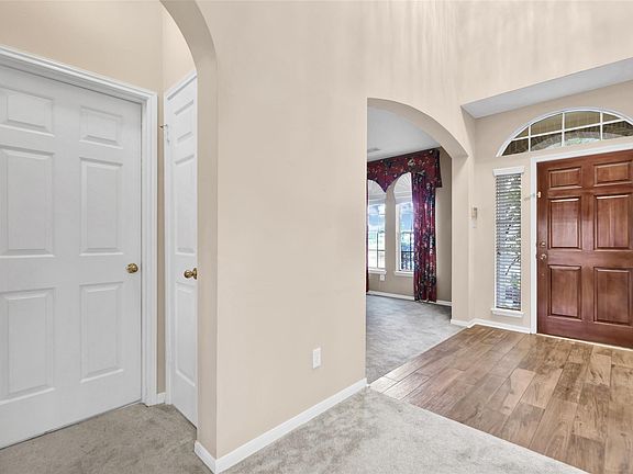 3rd image of 18138 Walden Forest Dr