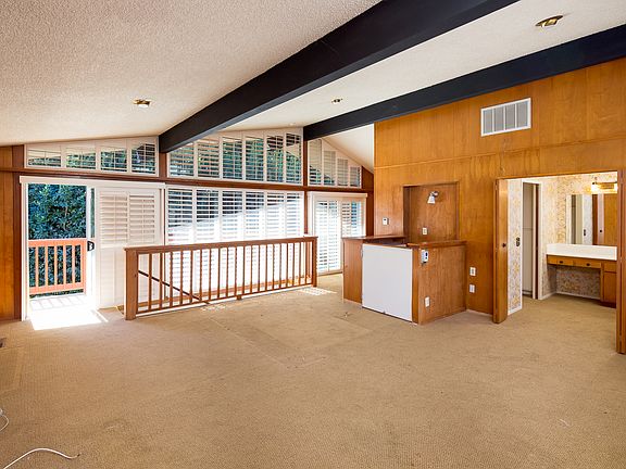 3rd image of 514 Sydling Ct