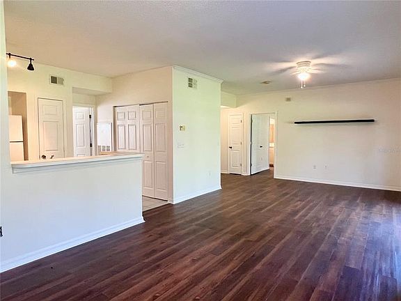 3rd image of 10000 SW 52nd Ave APT 59