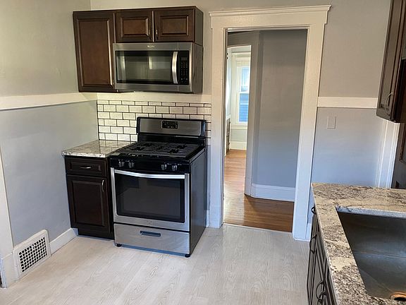 3rd image of 1210 Nicholson Ave #2