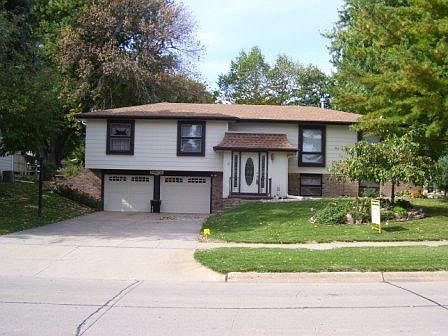 1st image of 1329 N Columbia Ave