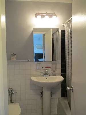 Sold by Griffith Real Estate | media 1