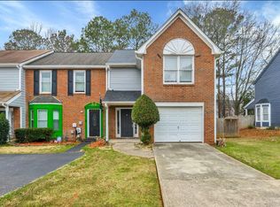 8051 Woodlake Dr, Riverdale, GA 30274