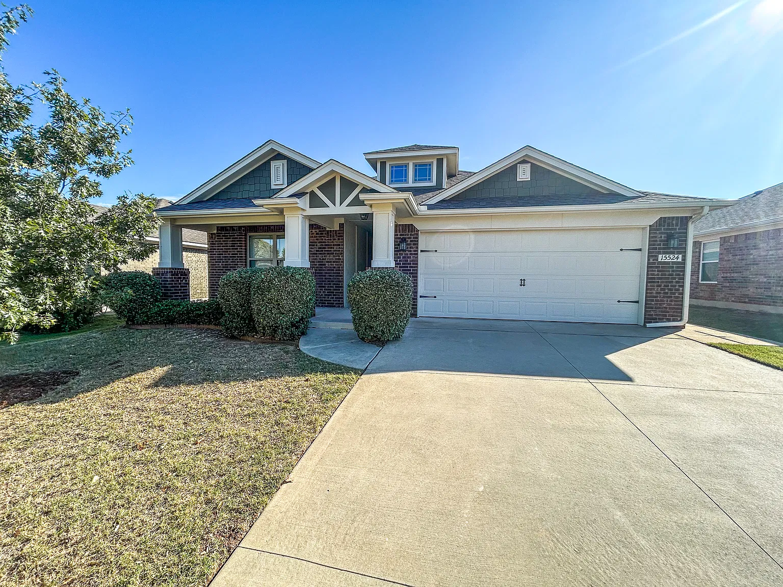 3 bed, 1416 sqft, $1,700 — Photo 2