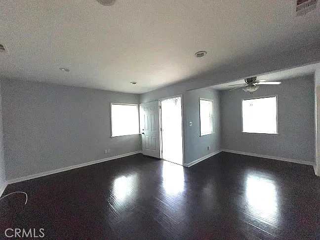 8379 La Villa St — Photo 4