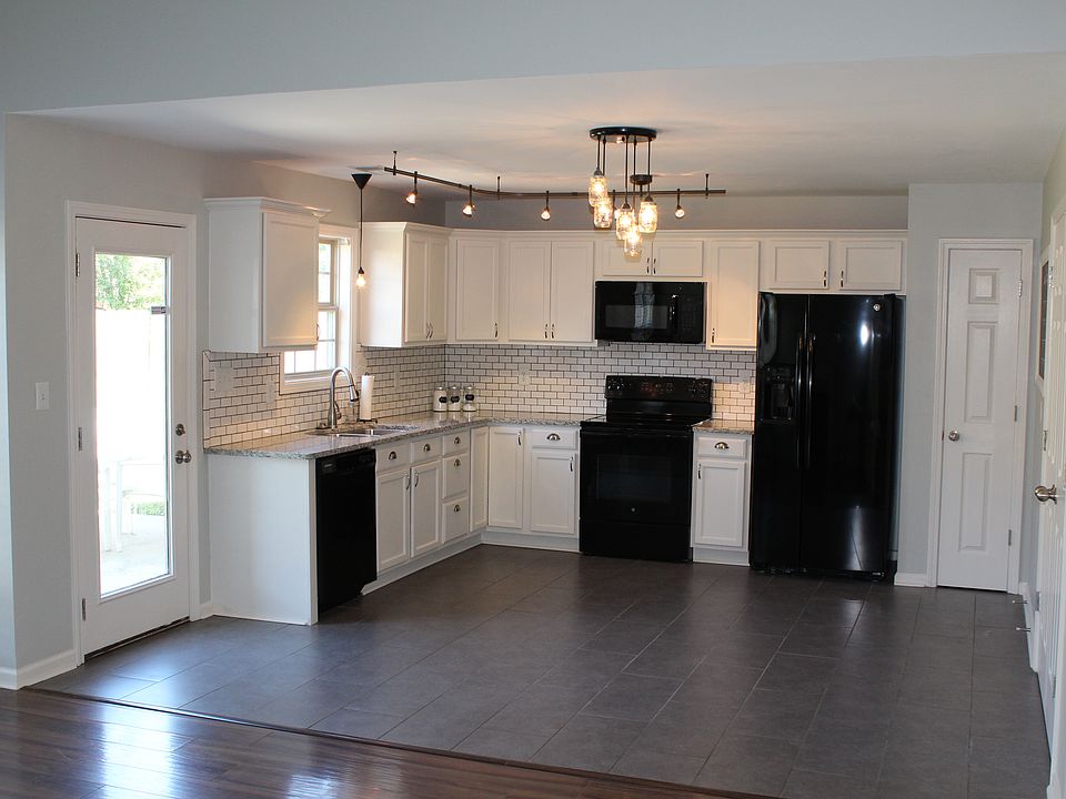 1st image of 3077 Maddie Ln