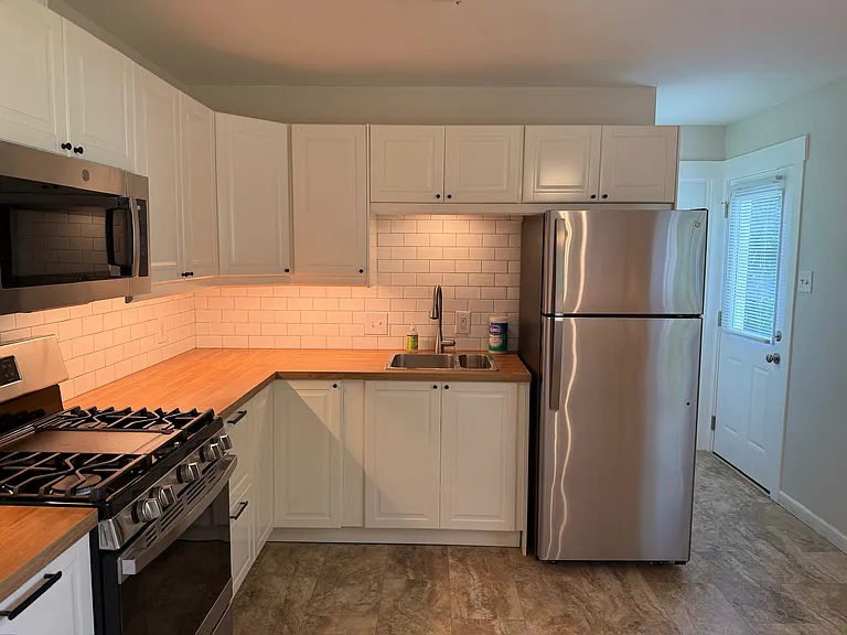 1307 Valiant Dr #1 — Photo 7